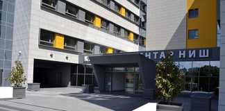 Bivša hirurgija u Nišu za pacijente sa korona virusom Novi-Klinicki-Centar-Nis-ulaz (1)