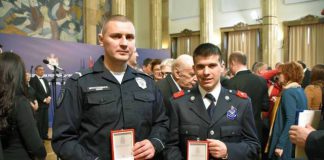 Ovo je odlikovan heroj policajac iz Niša: Golim rukama sprečio masakr odlikovan policajac iz Niša Miloš Milošević