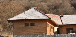 Za veći broj turista: Otvara se Vizitorski centar Cerjanske pećine Vizitorski centar u decembru 2018. Foto: Grad Niš