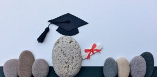 Kratki programi studiranja: Ko i kako može do diplome za godinu i po dana Uvode se kratki programi studija koji će trajati do godinu i po dana