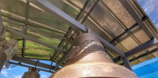 Postavljena zvona u crkvi Sv. Vasilija Ostroškog u Duvaništu zvona
