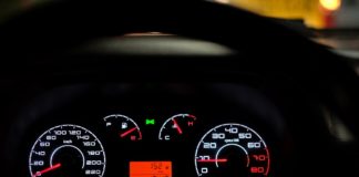 Vozio 250 km/h kroz Srbiju pa kažnjen zbog nasilničke vožnje auto