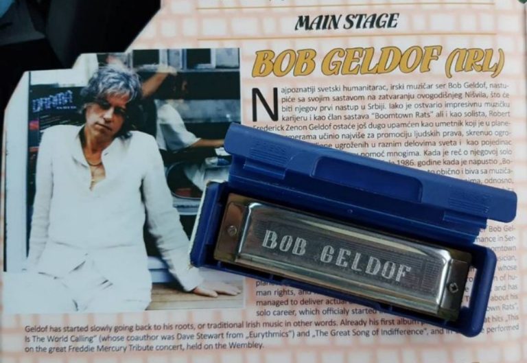 Bob Geldof poklonio Nišlijama svoju usnu harmoniku