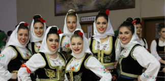 Revija narodnih kostima i nakita u Nišu Revija narodnih kostima i nakita