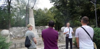 Vojnici Grčke, Nigerije, Egipta, BiH i Belorusije obilaze Niš Gosti Vojske Srbije u obilasku Niša