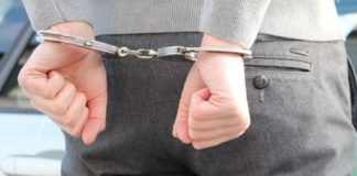 Falsifikovali službene isprave Lisice, policija; ilustracija