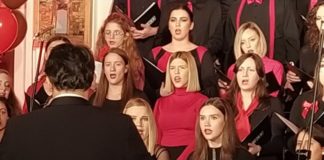Pred brojnom publikom Akademski hor SKC-a održao novogodišnji koncert Foto: SKC Niš