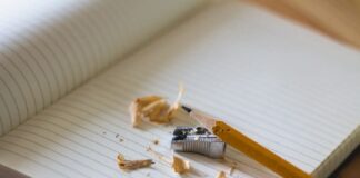 Proba državne mature u 101 srednjoj školi u Srbiji sveska